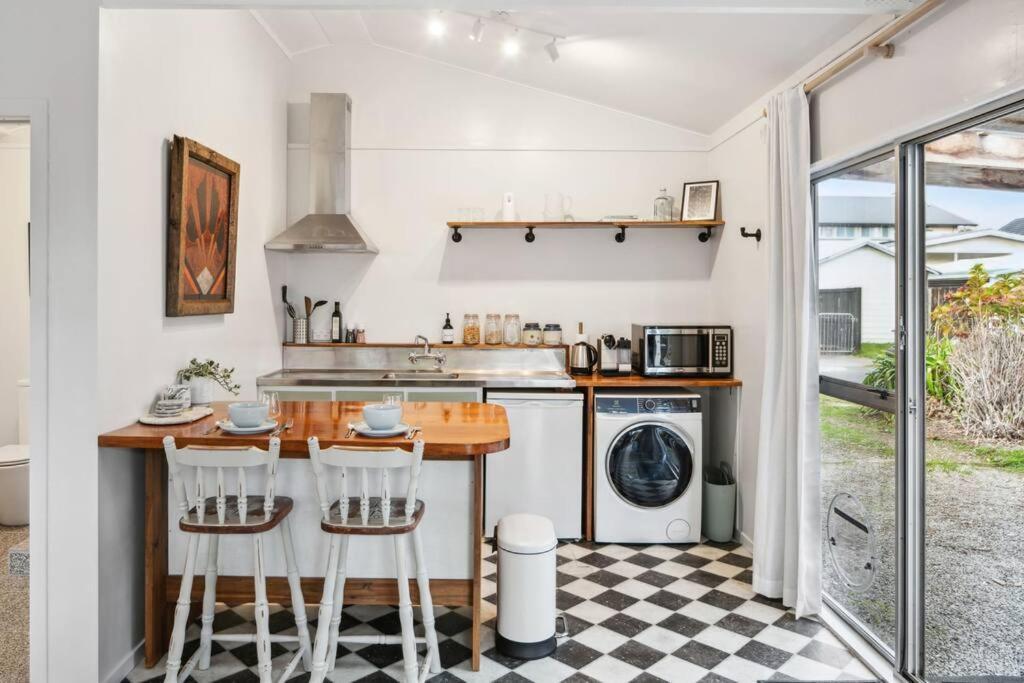 Apartament 950M To Cbd - Instant Book Tidy Unit Gisborne Zewnętrze zdjęcie